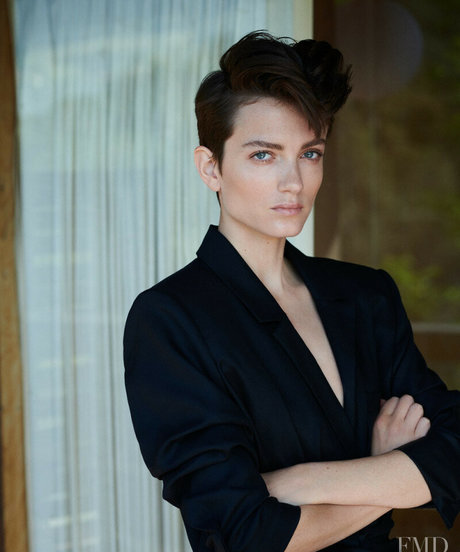 Elektra Miranda Kilbey porn star gallery