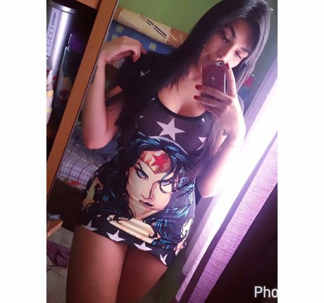 Giovana Teixeira exclusive star picture