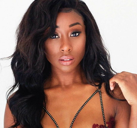 Scarlette Douglas sex model images