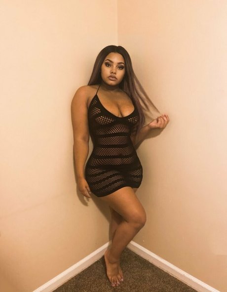 Leah Layne pretty star picture