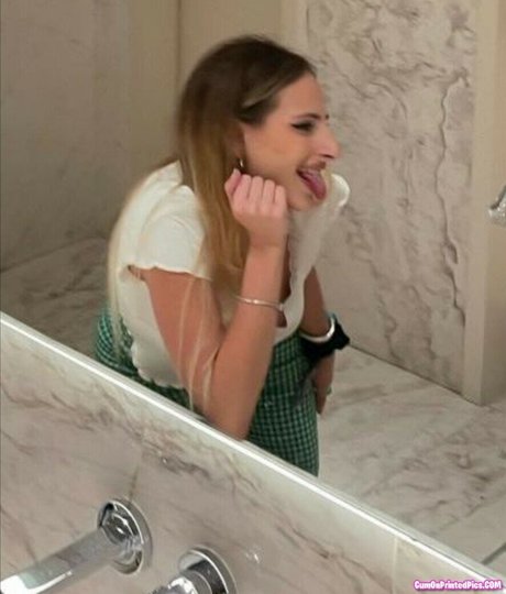 Sophia Zisi sex star galleries