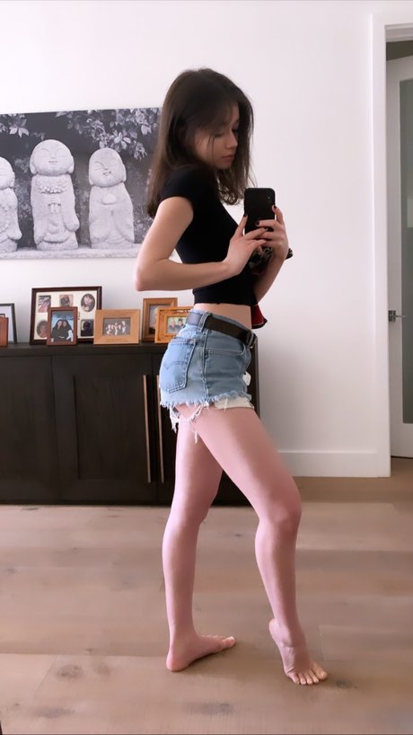 Paige Searcy star top images