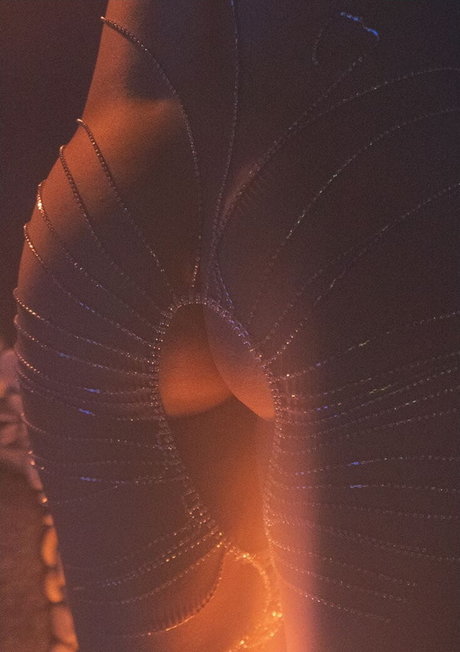 Ishh art model galleries