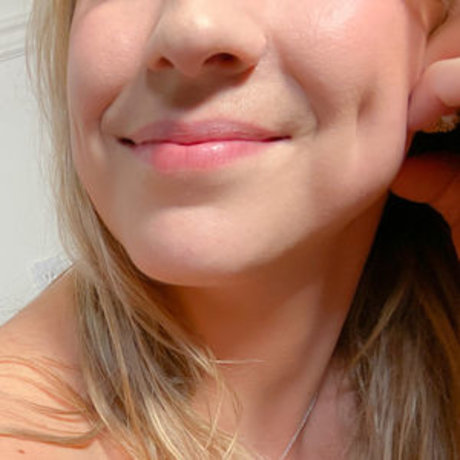 CookiePuss pretty actress pic