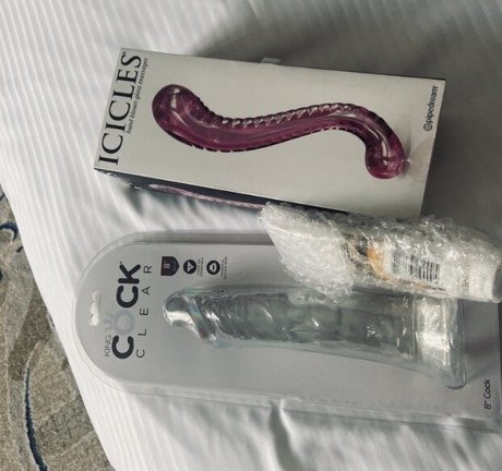 shemale cum in mouth onlyfans sexy image