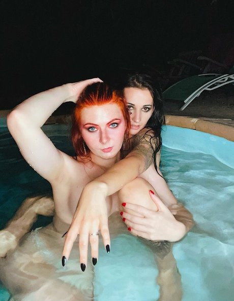 Elena Rose Burri top star archive