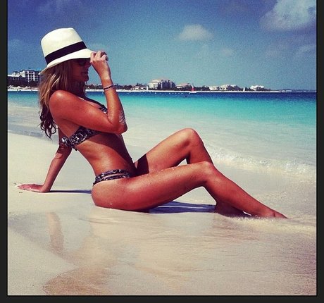 Casi Davies sex actress photos