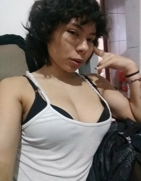 Lala Vieira art model photo