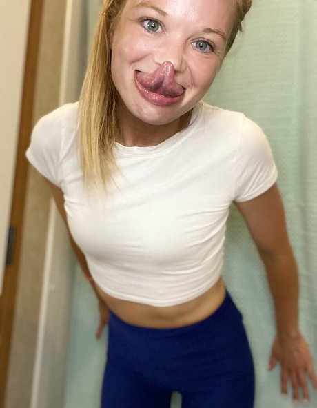 pregnant asian onlyfans exclusive photos