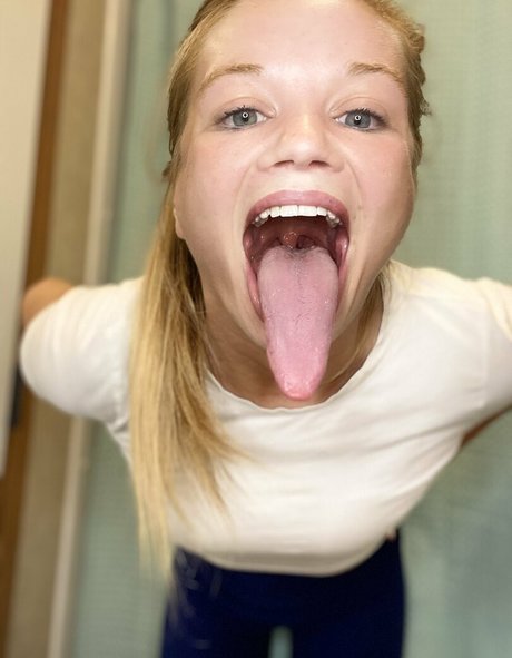 katelynlongtongue nice star images
