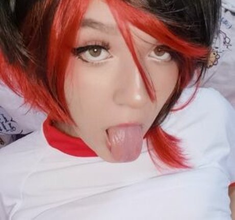 Gingerline naked model photo