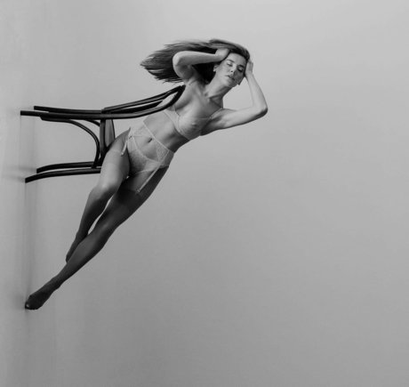 Aktasak naked model pictures