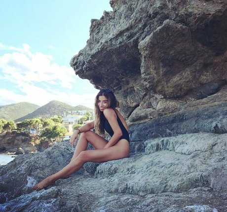 Natalia Jorquera pornographic model img