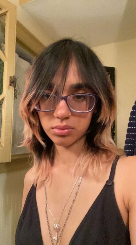 angelsmoonbeam model pornographic pictures