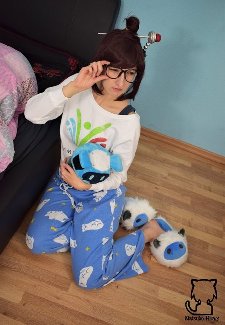 Natsuko Hiragi star high quality galleries