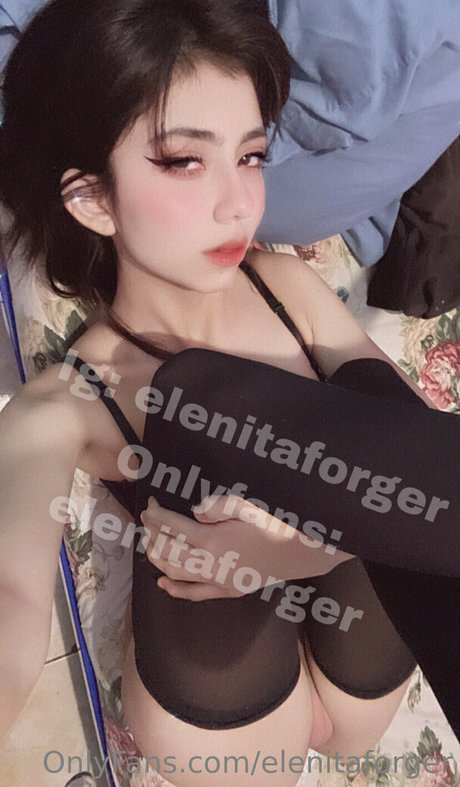 elenitaforger 2 star top pic