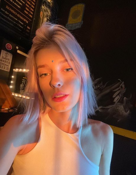 Angela devil666 model perfect picture