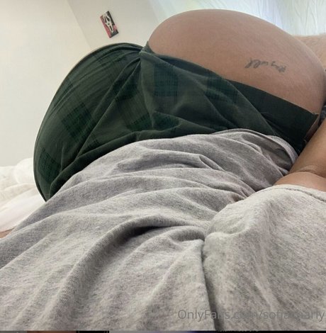 Yohanna Sofia art pornstar photos