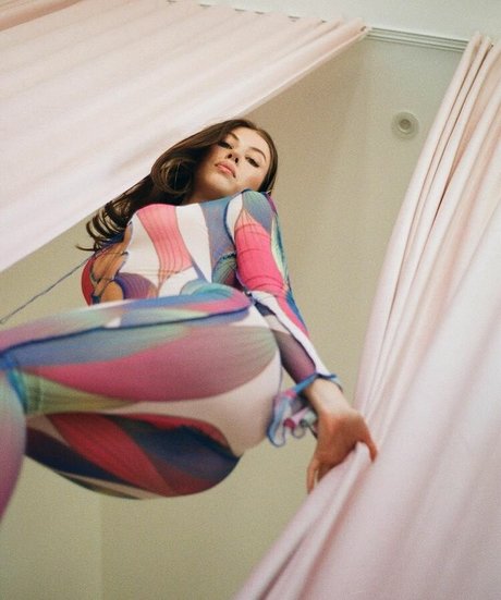 o lyalya high quality star galleries