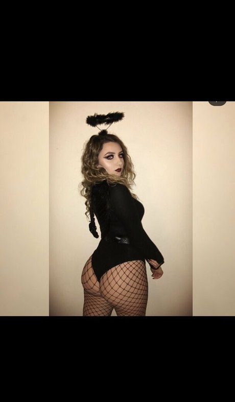 blonde babe onlyfans hot xxx photos