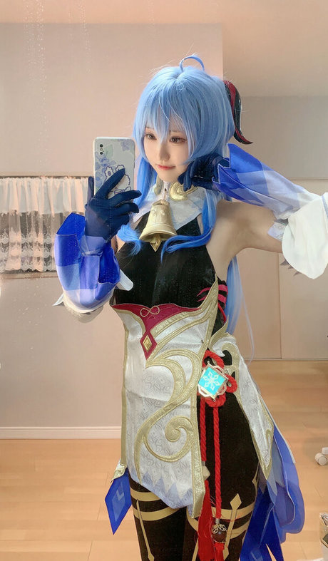 Chiyoalbum model high quality img