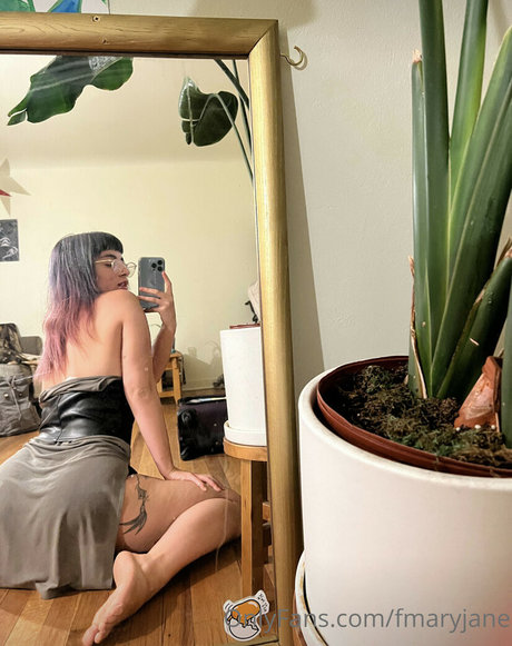 fmaryjane high quality model pic