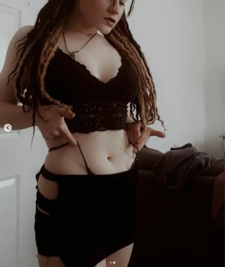 Mini Mia star sexy photo