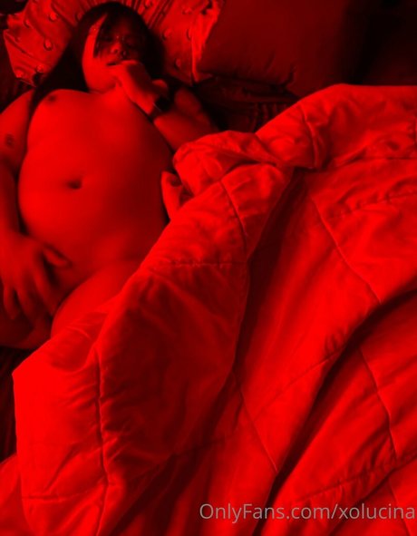 xolucina pornstar pretty pic