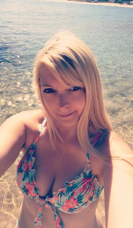 Mistyheaven sex model photo