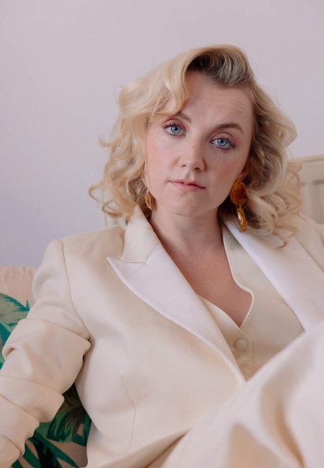 Evanna Lynch exclusive actress photos