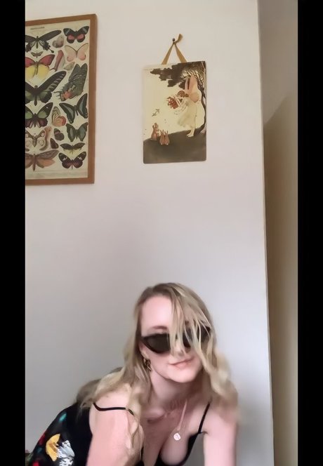 Evanna Lynch nice star pics