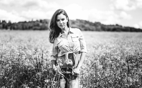 Jsa Stein hot actress picture