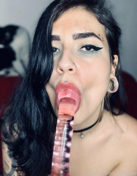 Mina666Model model porn archive