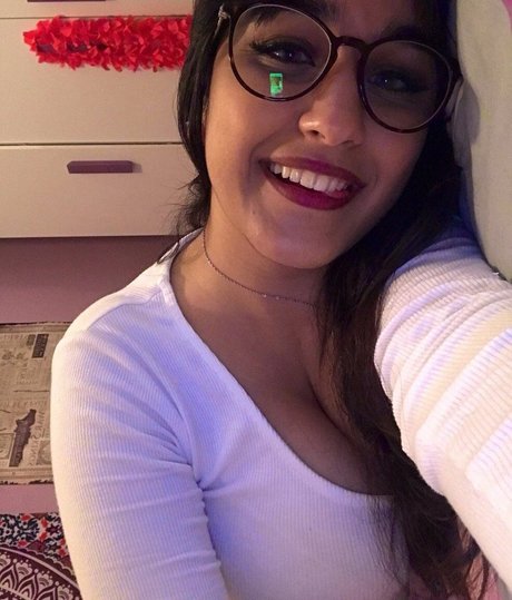 Lazypopa sexy actress gallery