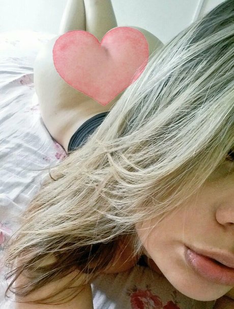 Gleica Rossoni erotic pornstar gallery