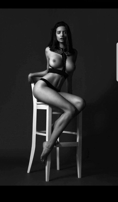 alexandra Domnita nice star pics