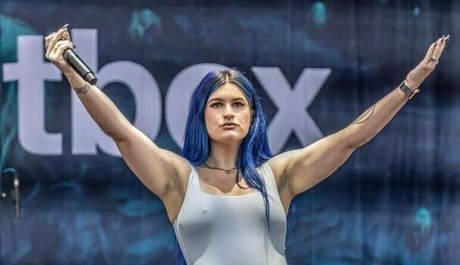 busty solo onlyfans free naked image