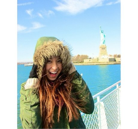 Mimi Furu model top photos