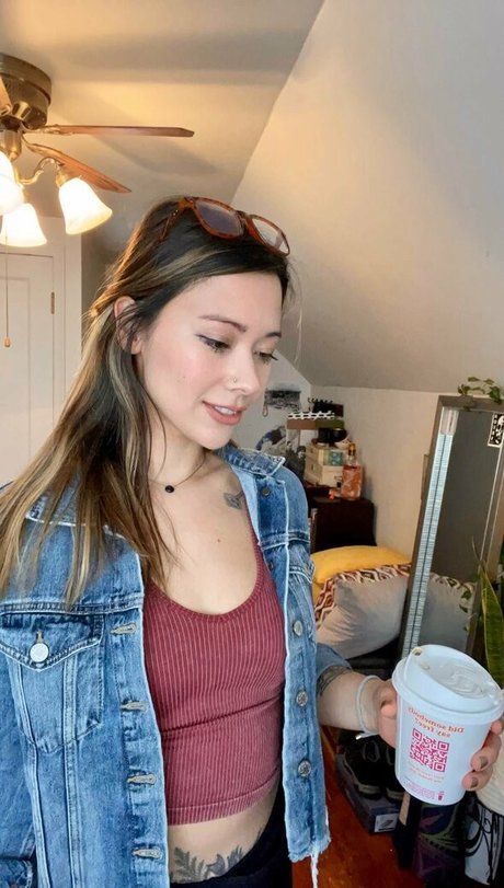 MoreLaceyisanerd beautiful model archive