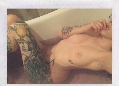 KatiePino pornstar nude images