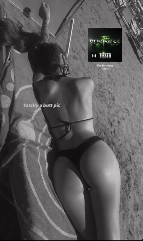 hairy anal onlyfans erotic photo