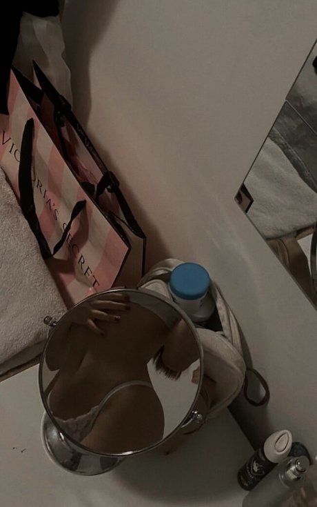 bikini nude onlyfans hot naked img