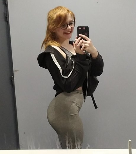 Heavenshiii hot pornstar gallery