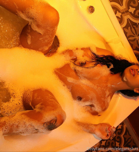 milf tits onlyfans hd gallery