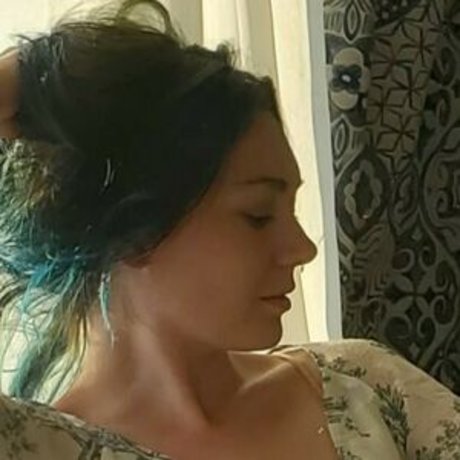 Juniperwoodsy erotic model pics