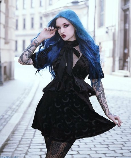 BlueAstrid adult star pic