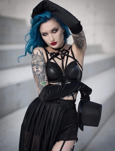 BlueAstrid sex actress picture