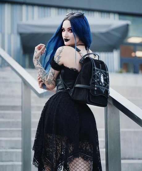 BlueAstrid high quality model picture