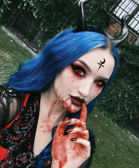 BlueAstrid free model image