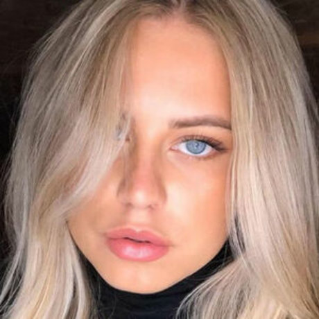 Mikkaa sc naked star pictures